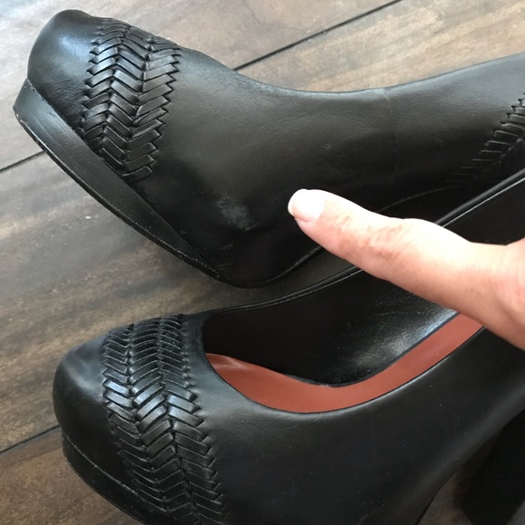 Maxstudio black platform pumps!!! 👠 - Picture 6 of 8